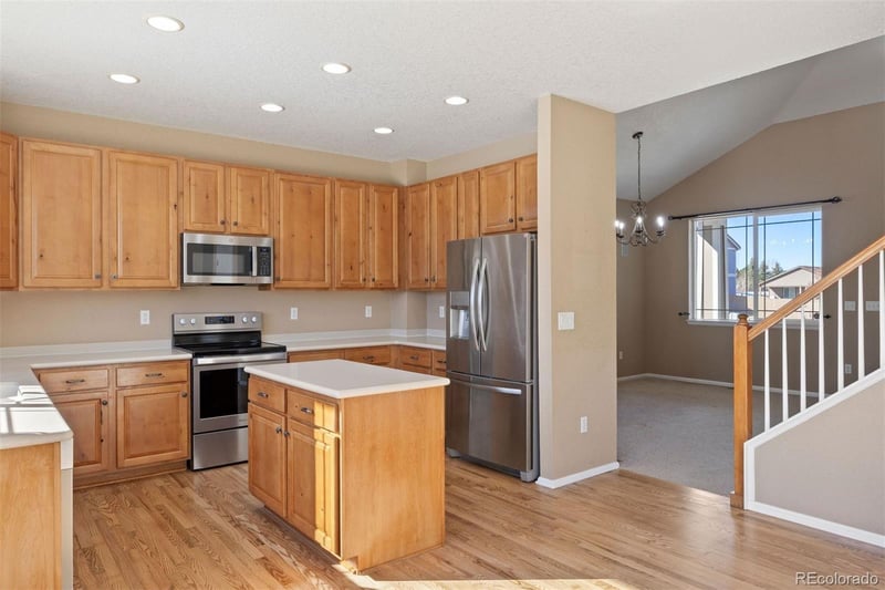 410 Ellendale St, Castle Rock, CO 80104