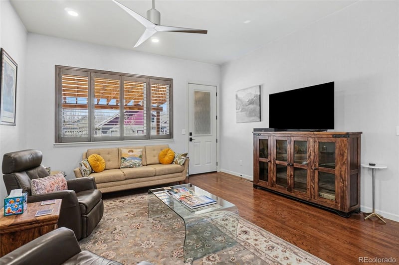 1409 Armstrong Dr, Longmont, CO 80504