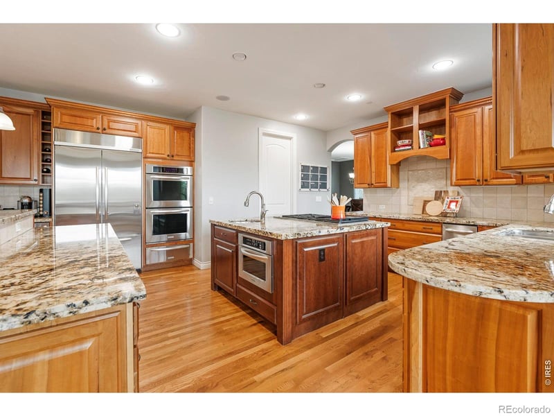 8712 Portico Ln, Longmont, CO 80503