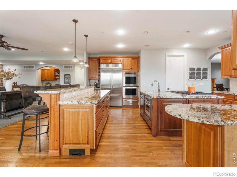 8712 Portico Ln, Longmont, CO 80503