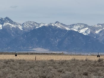 01 Cr D 875, Center, CO 81125