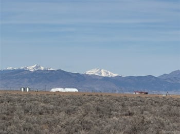 01 Cr D 875, Center, CO 81125