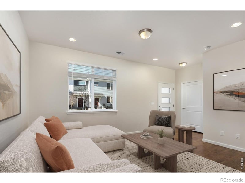 610 Stonebridge Dr, Longmont, CO 80503