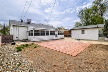 1911 Elmwood Ln, Pueblo, CO 81005