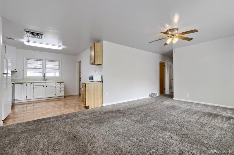 1911 Elmwood Ln, Pueblo, CO 81005