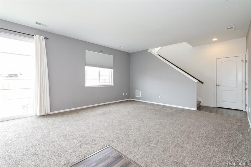25605 E Maple Pl, Aurora, CO 80018