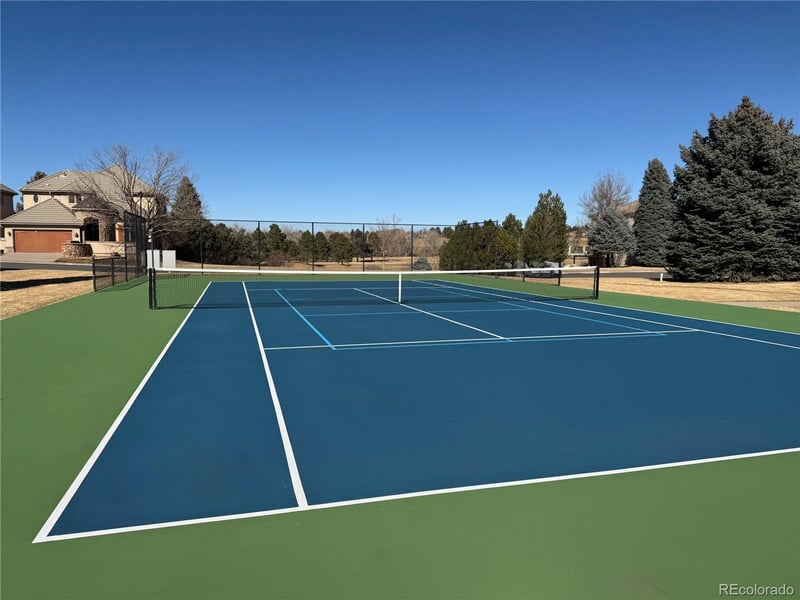 8196 Albion St, Centennial, CO 80122