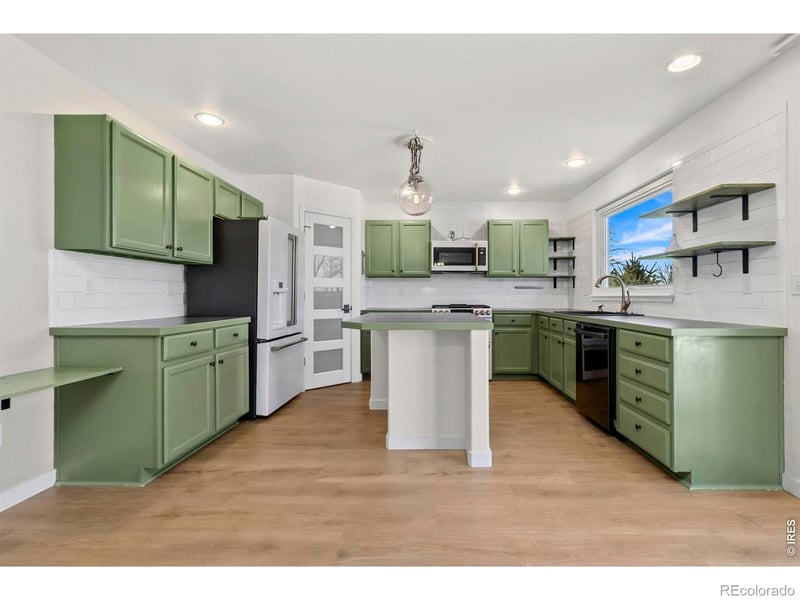 154 Sycamore Ave, Johnstown, CO 80534