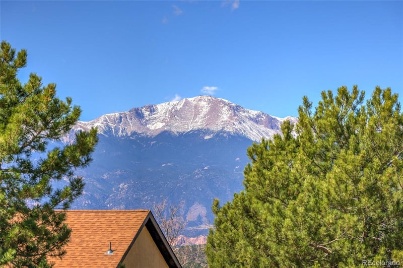 4955 Diamond Dr, Colorado Springs, CO 80918