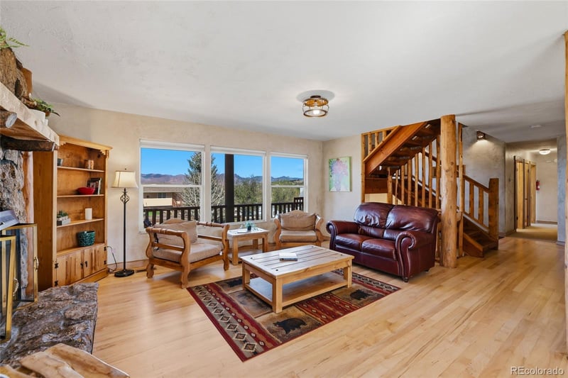 4955 Diamond Dr, Colorado Springs, CO 80918