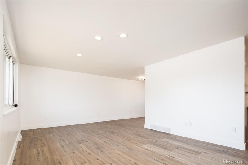 7237 Pierce Ct, Littleton, CO 80128