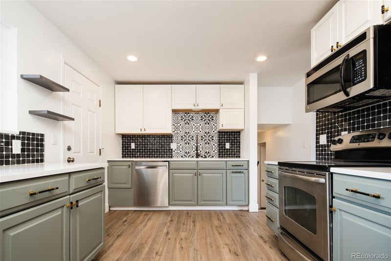 7237 Pierce Ct, Littleton, CO 80128