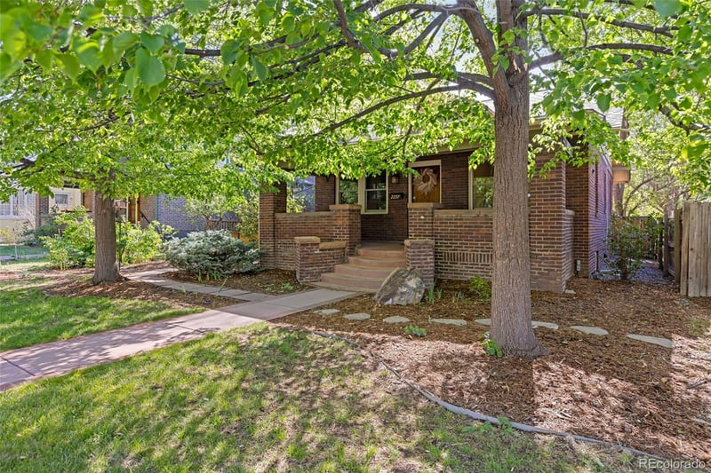 2257 Ivanhoe St, Denver, CO 80207