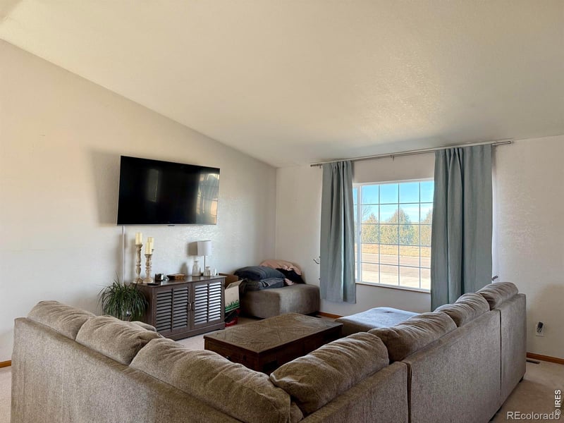 725 Walsh Ave, Holyoke, CO 80734