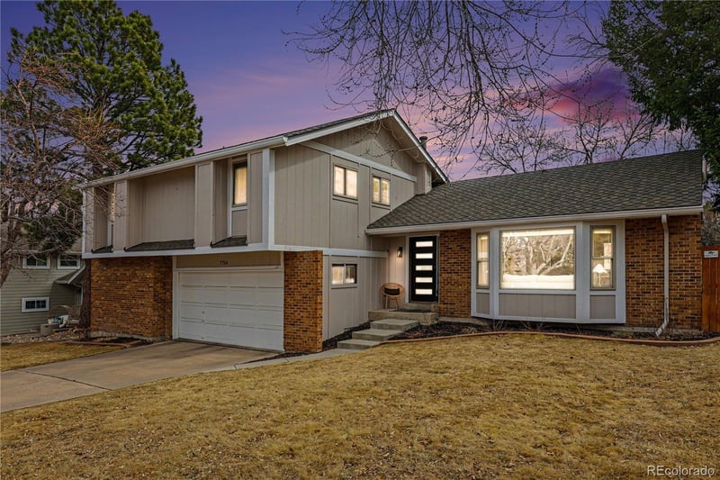 7754 Oneida Ct, Centennial, CO 80112
