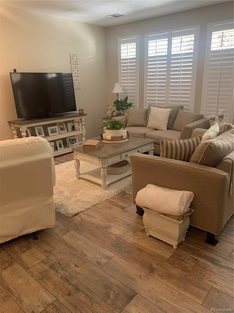 1377 Royal Troon Dr, Castle Rock, CO 80104