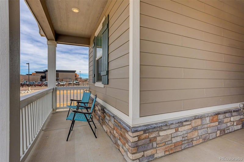 26898 1st Pl, Aurora, CO 80018