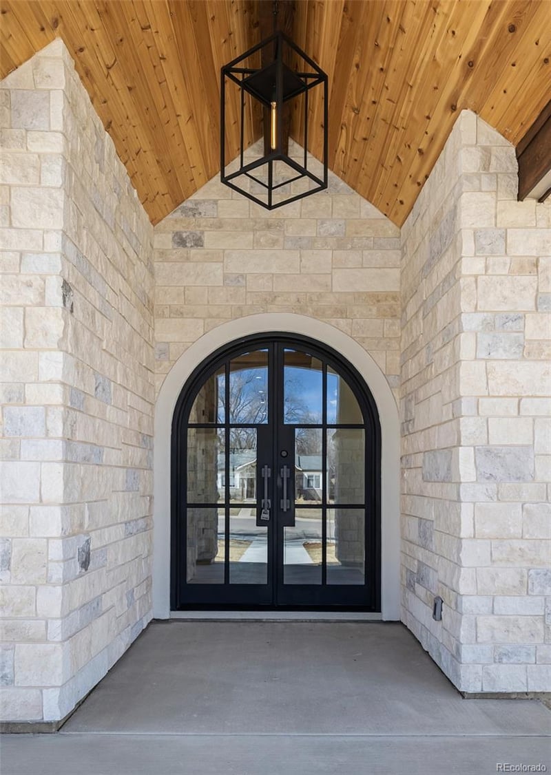 2851 S Dexter Way, Denver, CO 80222