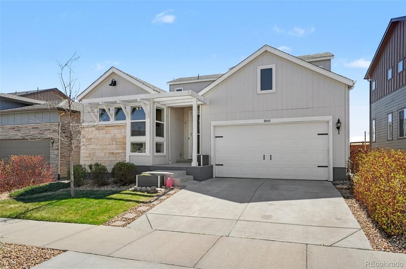18860 92nd Dr, Arvada, CO 80007