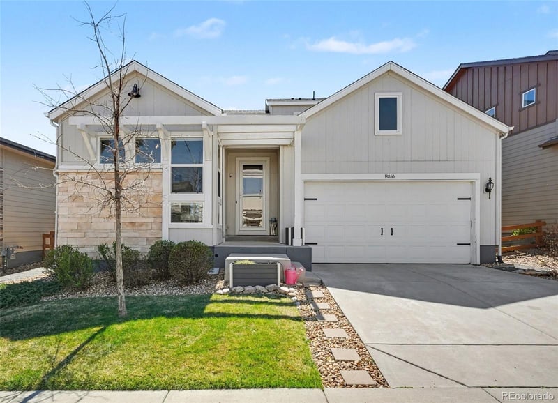 18860 92nd Dr, Arvada, CO 80007