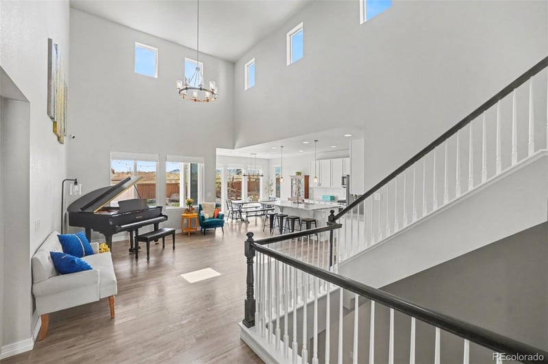 18860 92nd Dr, Arvada, CO 80007