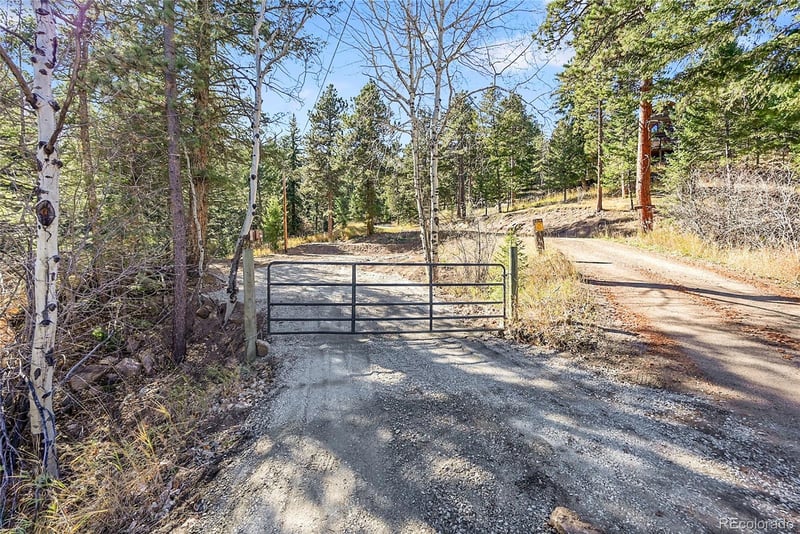 28176 Alabraska Ln, Evergreen, CO 80439