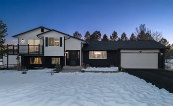 9232 Surrey Dr, Castle Rock, CO 80108