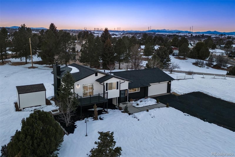 9232 Surrey Dr, Castle Rock, CO 80108