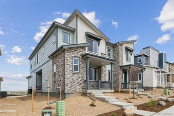 21353 67th Ave, Aurora, CO 80019