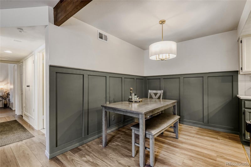 15594 Arizona Ave #208, Aurora, CO 80017