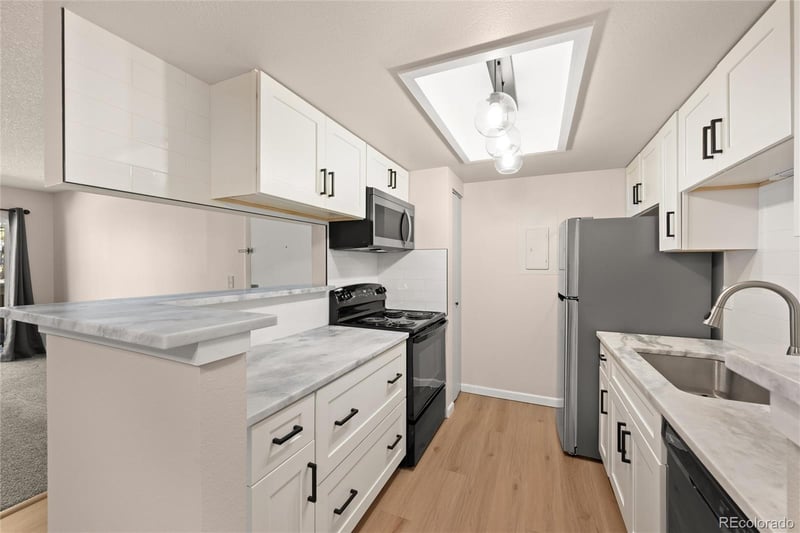 1792 Pitkin Cir #A, Aurora, CO 80017