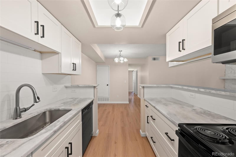 1792 Pitkin Cir #A, Aurora, CO 80017