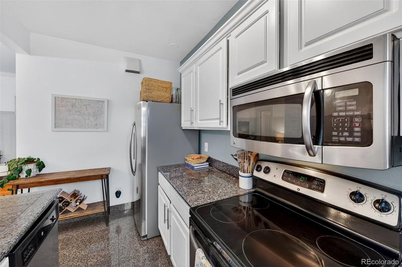 1376 Pearl St #203, Denver, CO 80203