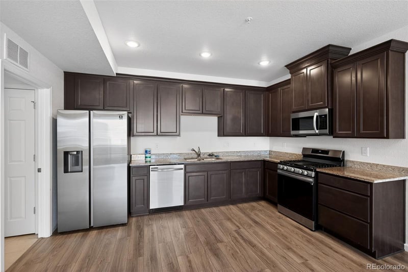 23588 Ida Dr #C, Aurora, CO 80016