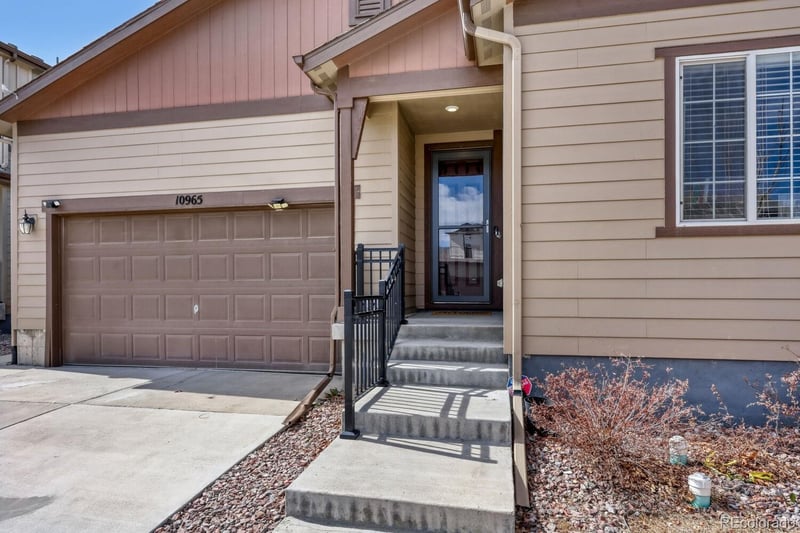 10965 Hayloft St, Parker, CO 80134