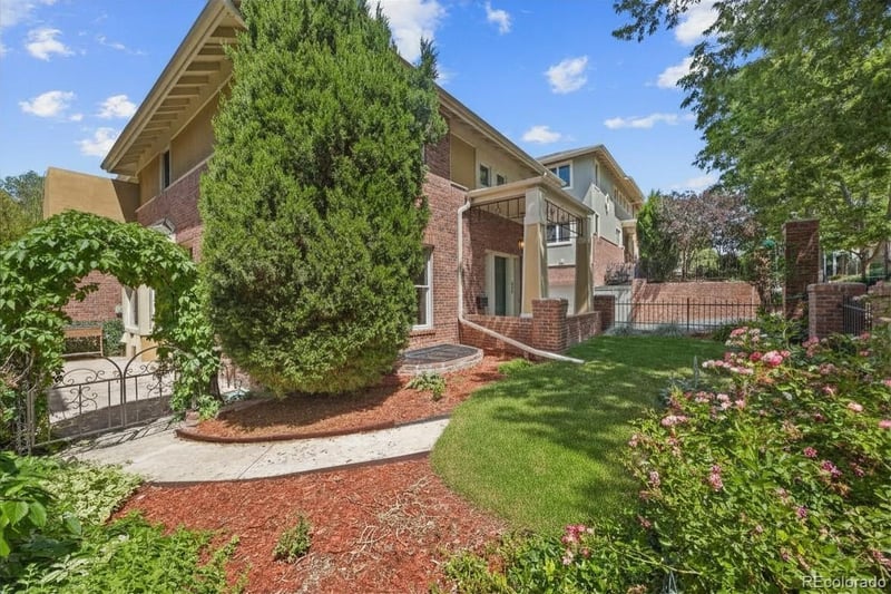 685 Clarkson St, Denver, CO 80218