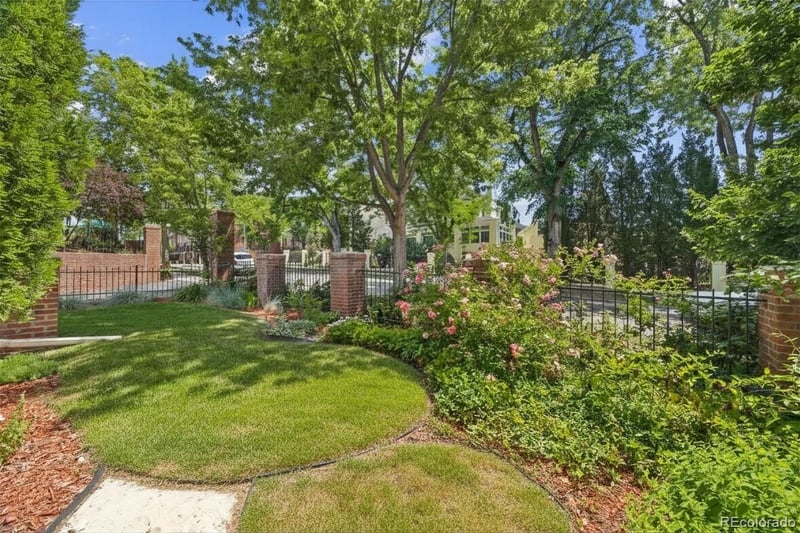 685 Clarkson St, Denver, CO 80218