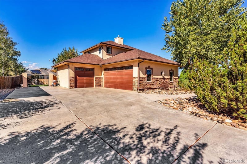 4811 Castor Dr, Pueblo, CO 81008