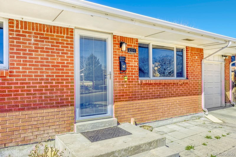 8227 Vanguard Dr, Denver, CO 80221