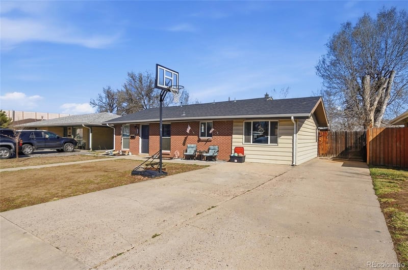 4768 Dover St, Wheat Ridge, CO 80033