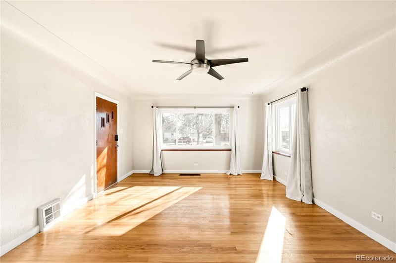 1919 Yosemite St, Denver, CO 80220