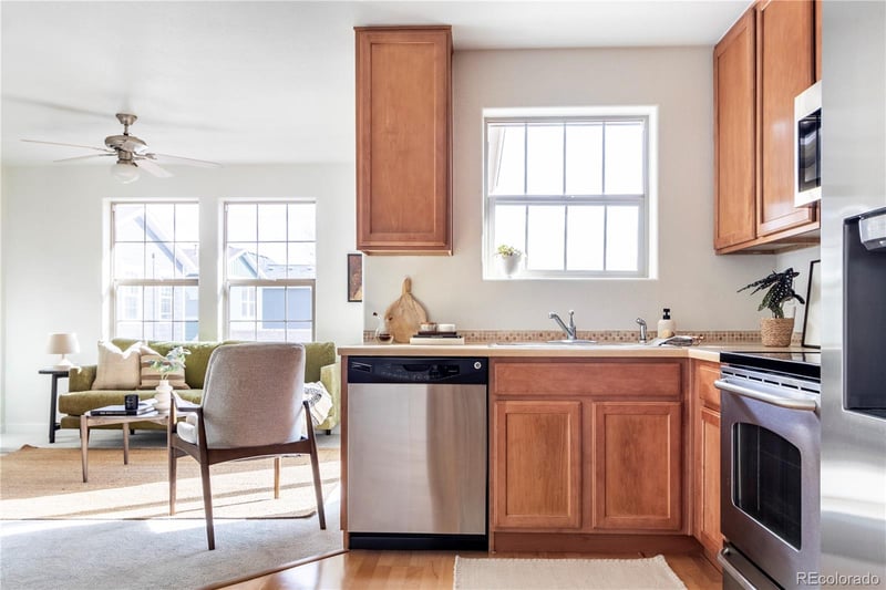 2992 Elmira St, Denver, CO 80238