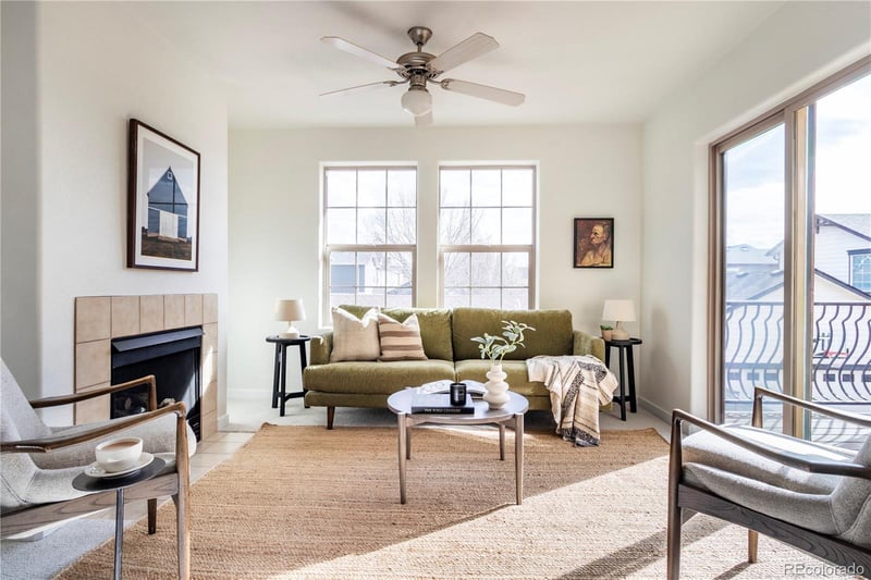 2992 Elmira St, Denver, CO 80238