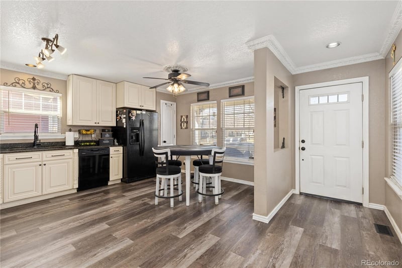 10818 Dayton Way, Commerce City, CO 80640