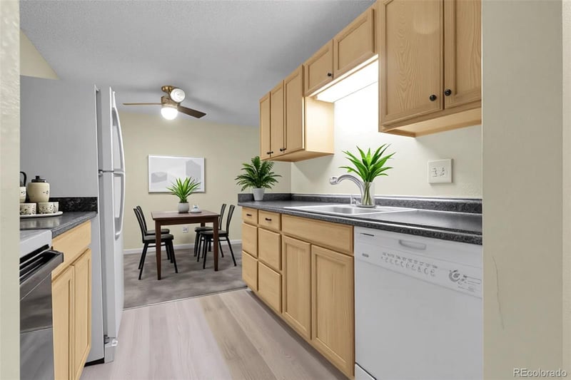 2325 Linden Ct #206, Denver, CO 80222