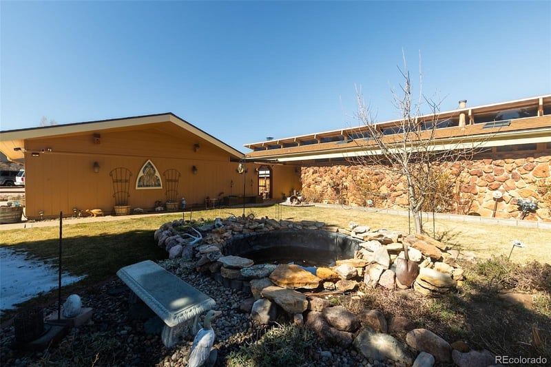 414 Chamberlin Pl, Colorado Springs, CO 80906