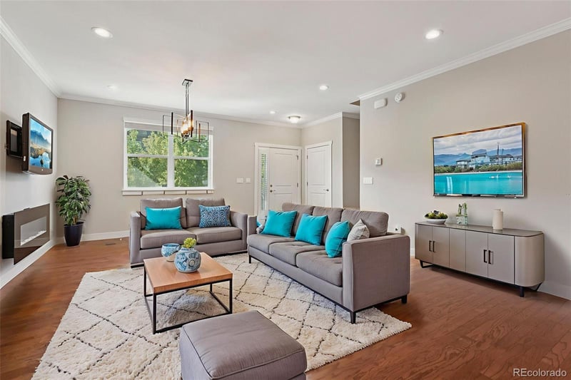 793 Robert St, Longmont, CO 80503