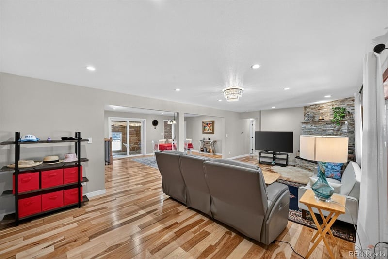 90 Ammons St, Lakewood, CO 80226