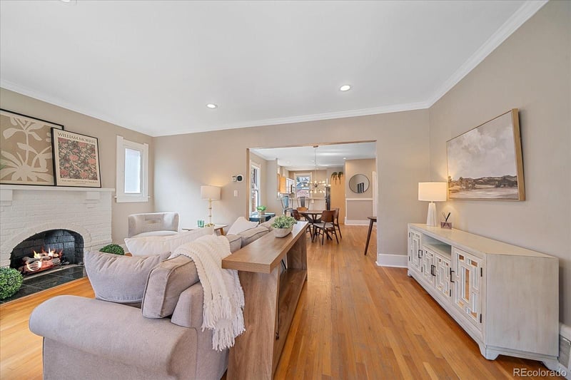 1051 Jackson St, Denver, CO 80206