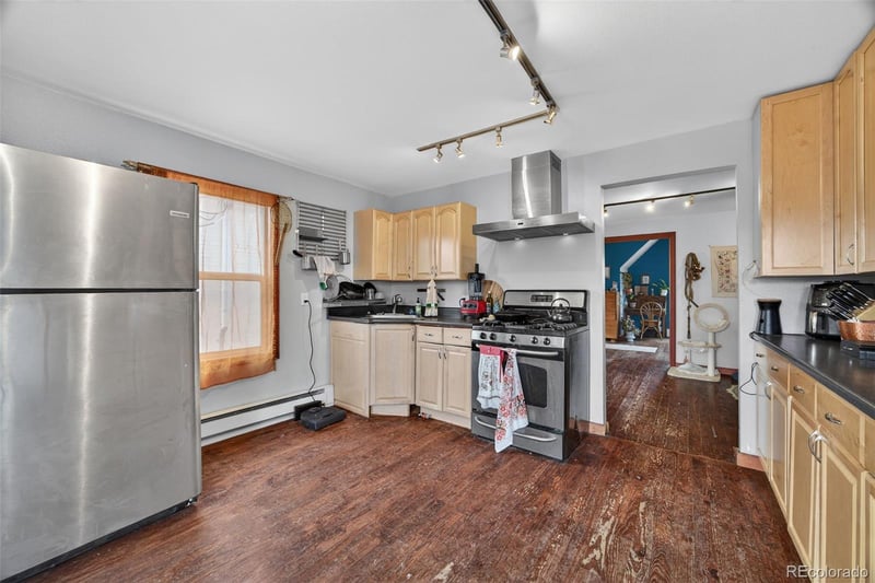 308 Inca St, Denver, CO 80223